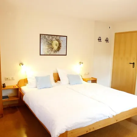 Gaestehaus Am Brombachsee * Pfofeld
